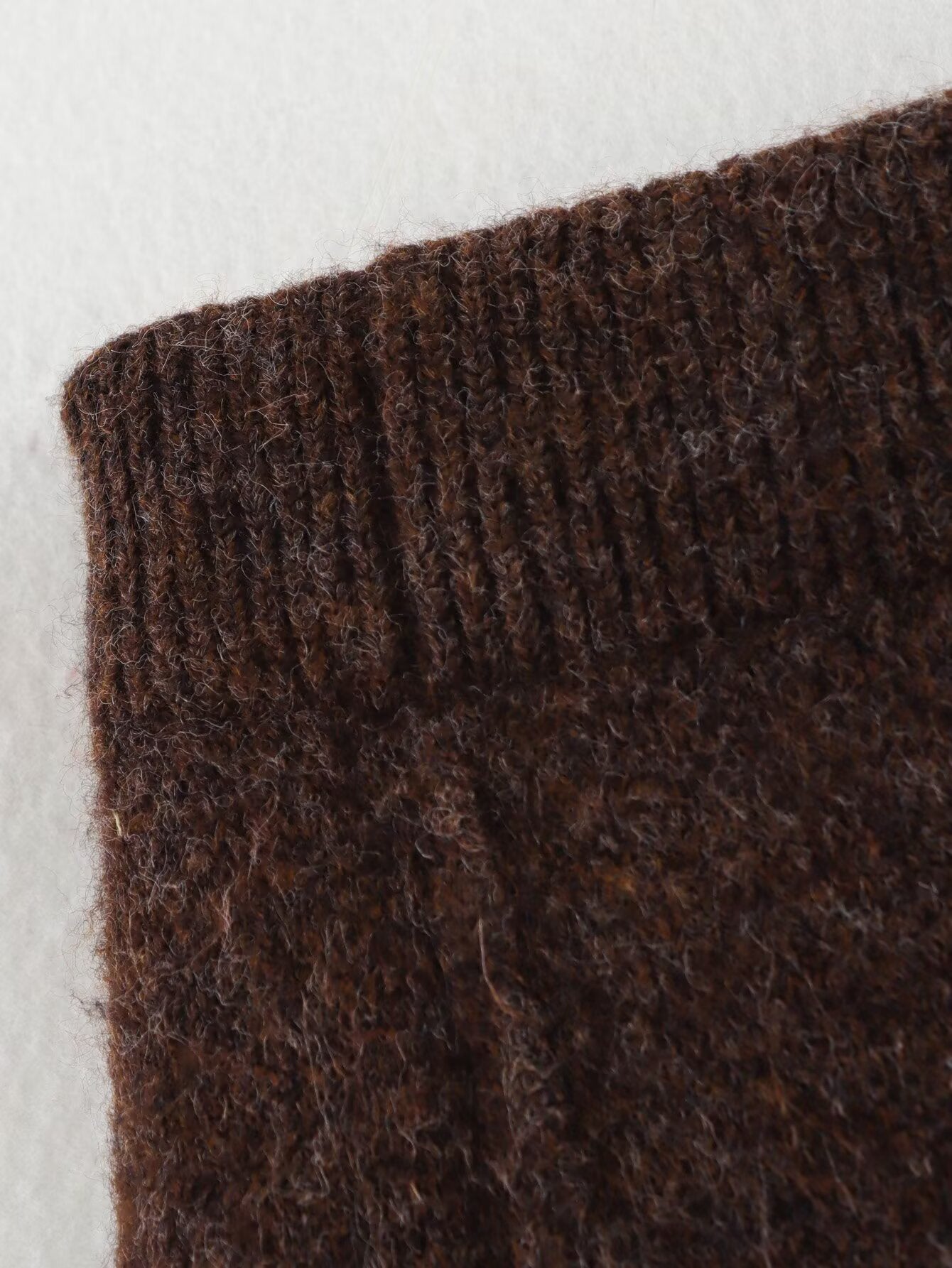 Strickset Damen | Strickjacke & A-Linien-Rock in Braun