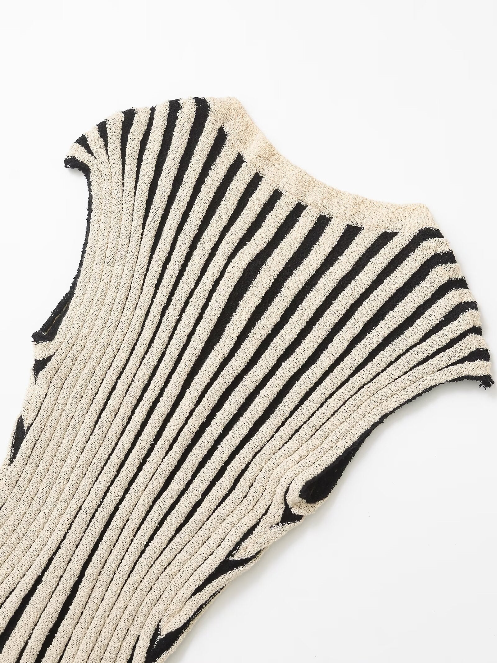 Zweiteiler-Set mit Streifen aus weichem Feinstrick